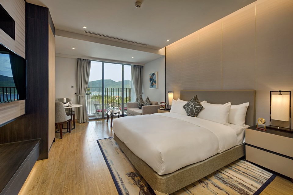 CONDOS FOR SALE SOLEIL WYNDHAM DA NANG