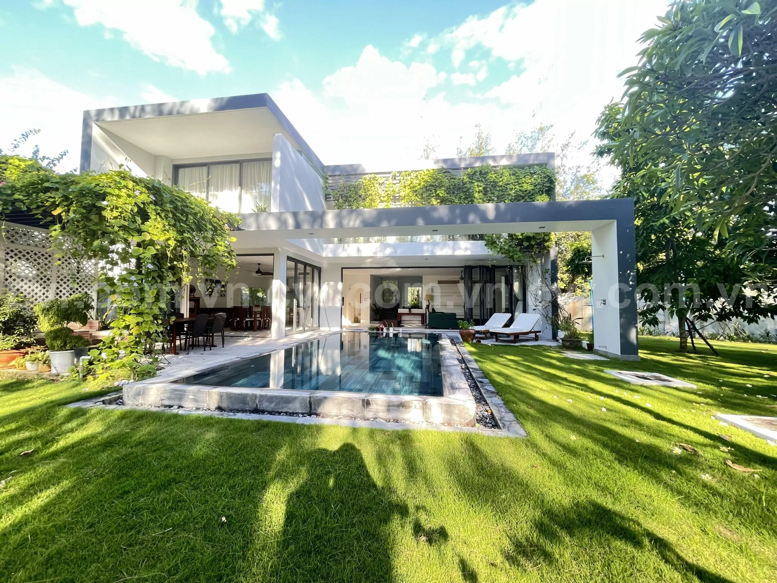 DUNE RESIDENCES DANANG GOLF COURSE VILLA FOR SALE
