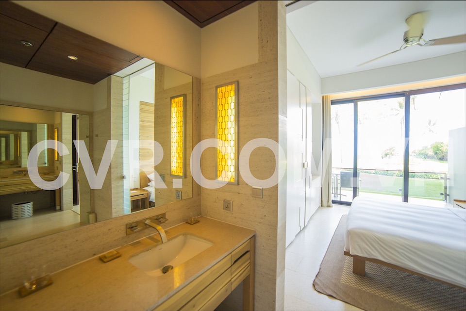 LUXURY TWO BEDROOMS IN HYATT FOR RENT