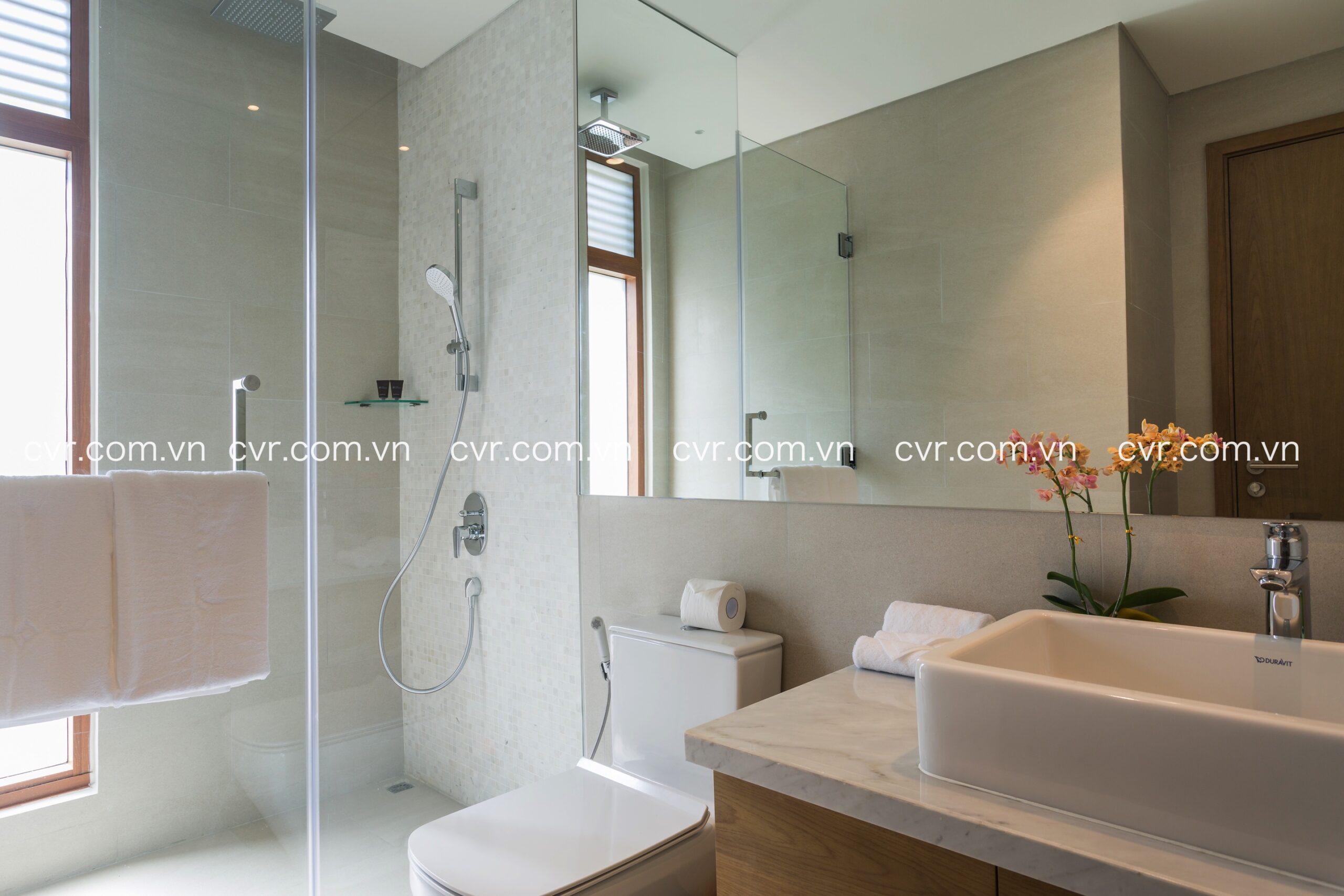 LUXURY 4BDR OCEAN ESTATES VILLA FOR RENT, DA NANG