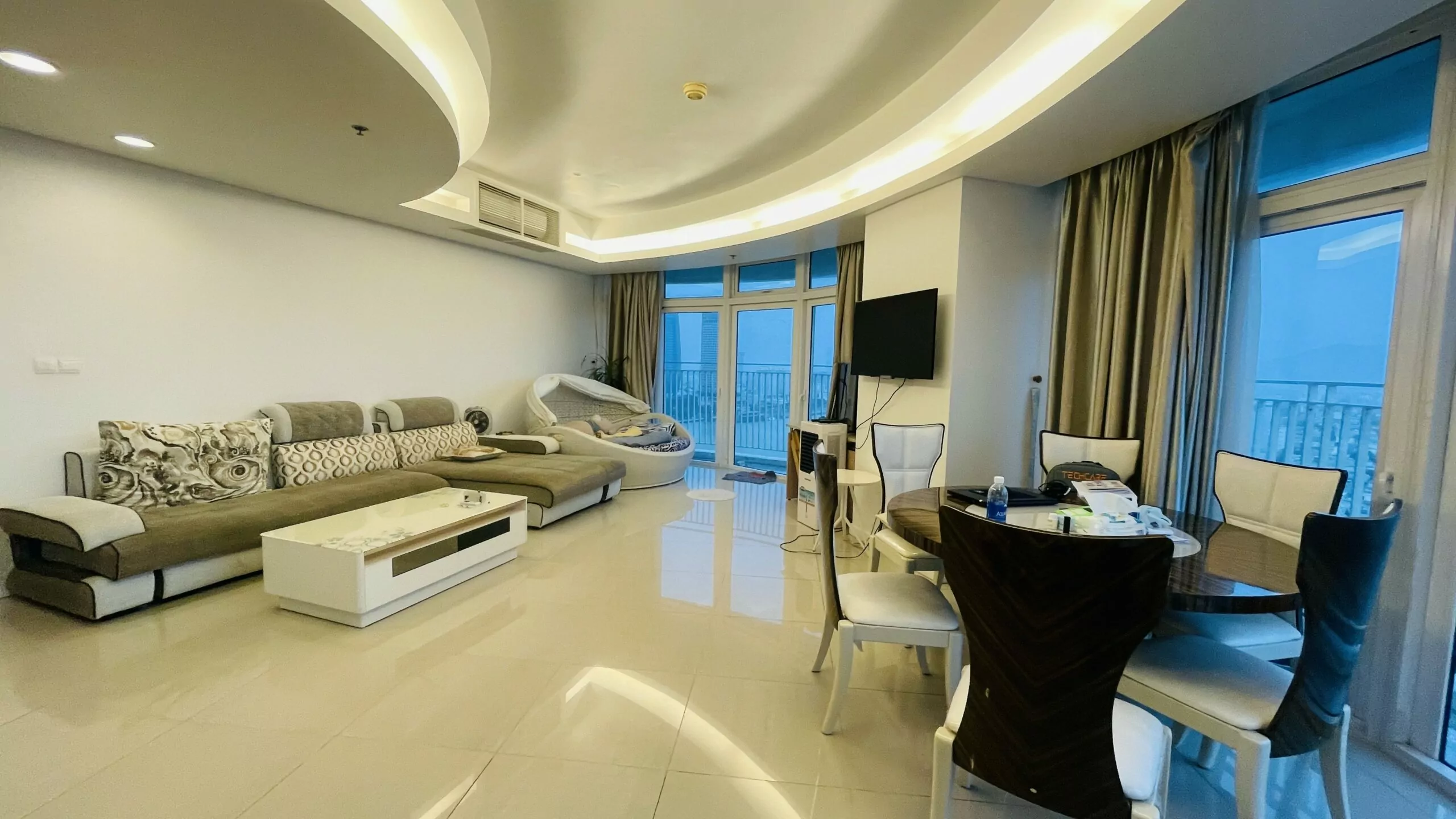 2 BEDROOM APARTMENT FOR SALE - AZURA DANANG