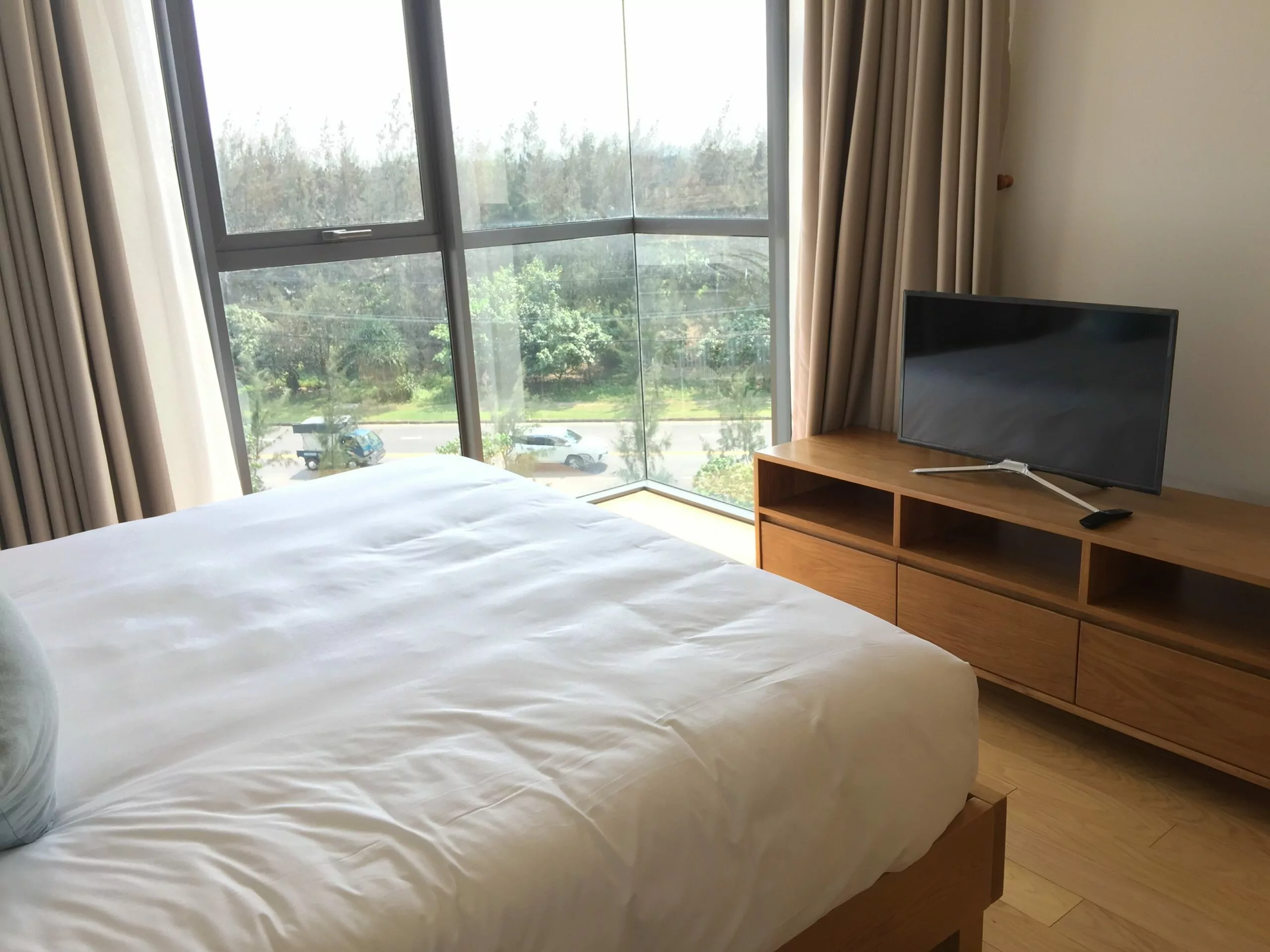 2 BEDROOM OCEAN SUITES APARTMENT IN DANANG FOR SALE