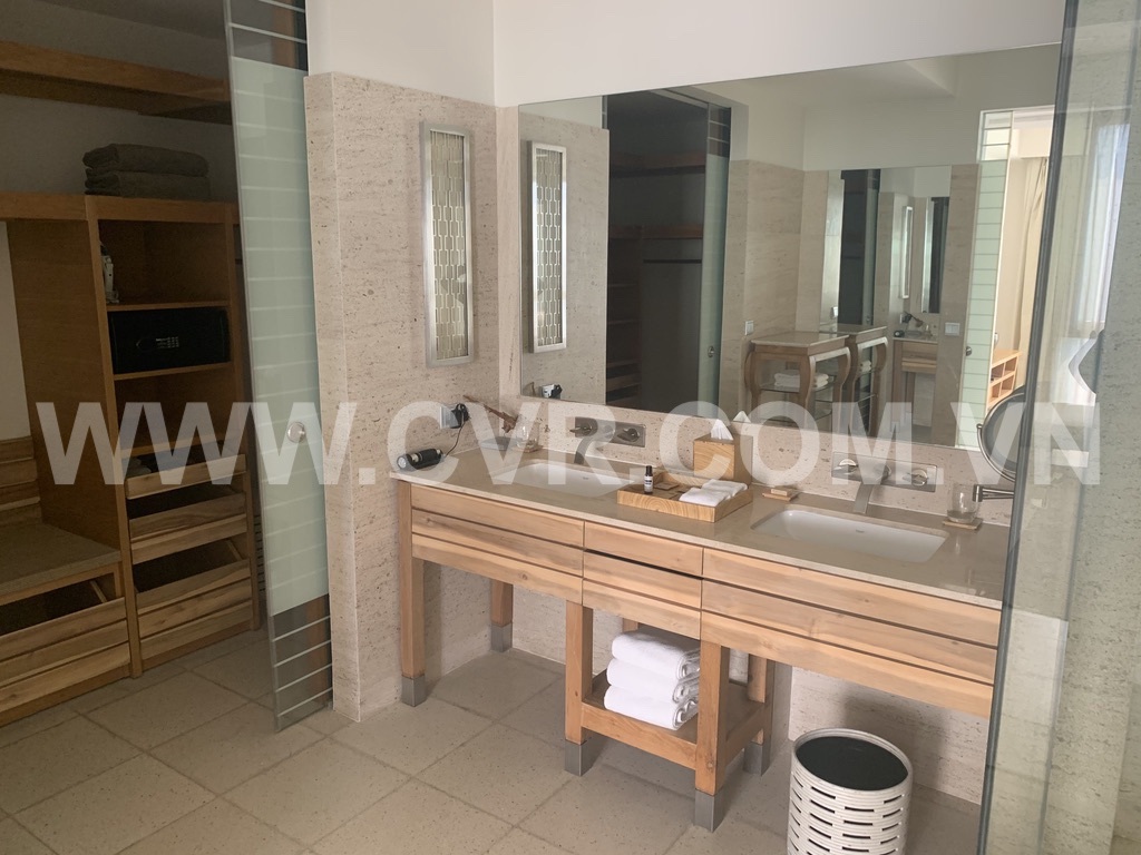 3 BEDROOM PENTHOUSE FOR SALE HYATT DA NANG