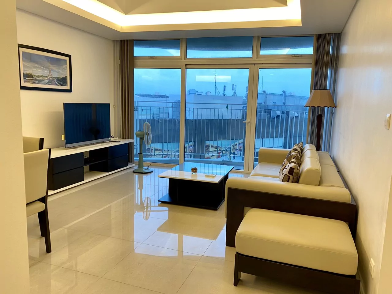 1 BEDROOM APARTMENT FOR SALE IN AZURA BUILDING DA NANG