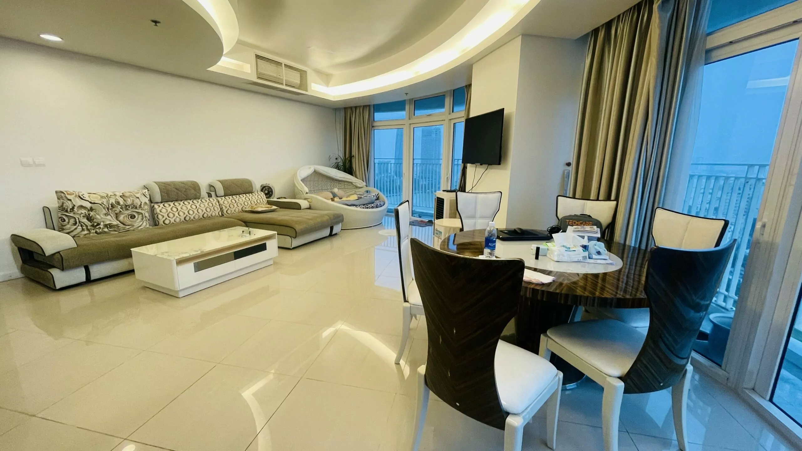 2 BEDROOM APARTMENT FOR SALE - AZURA DANANG