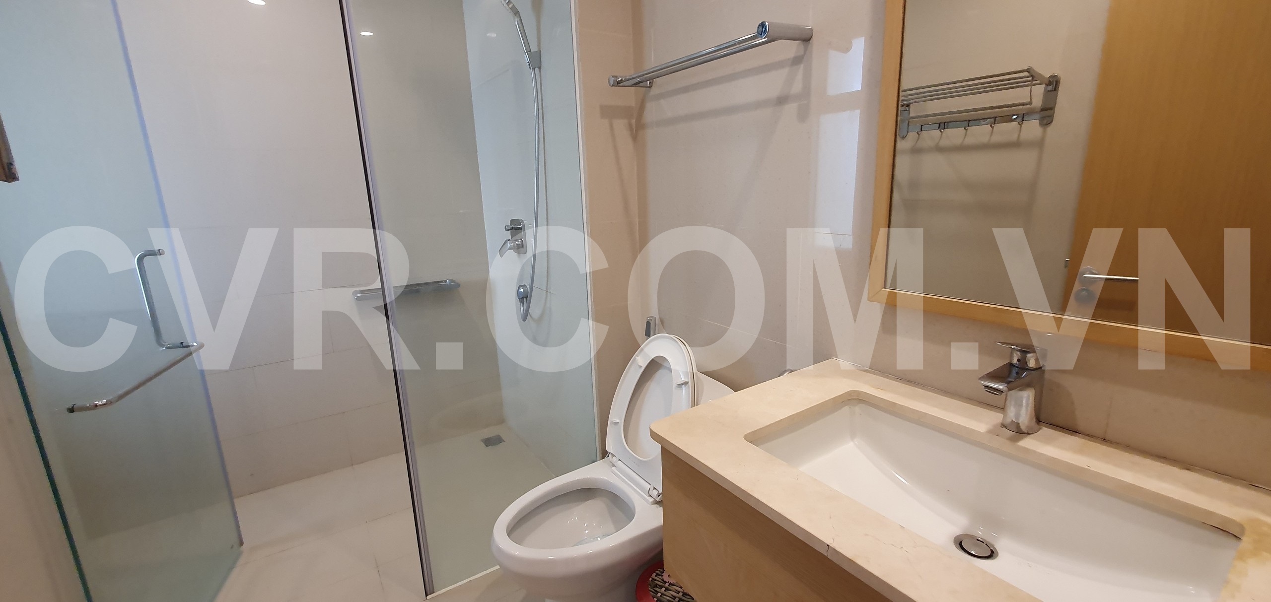 OCEAN VIEW CORNER 2 BDR APARTMENT FOR SALE IN THE OCEAN SUITES, DA NANG