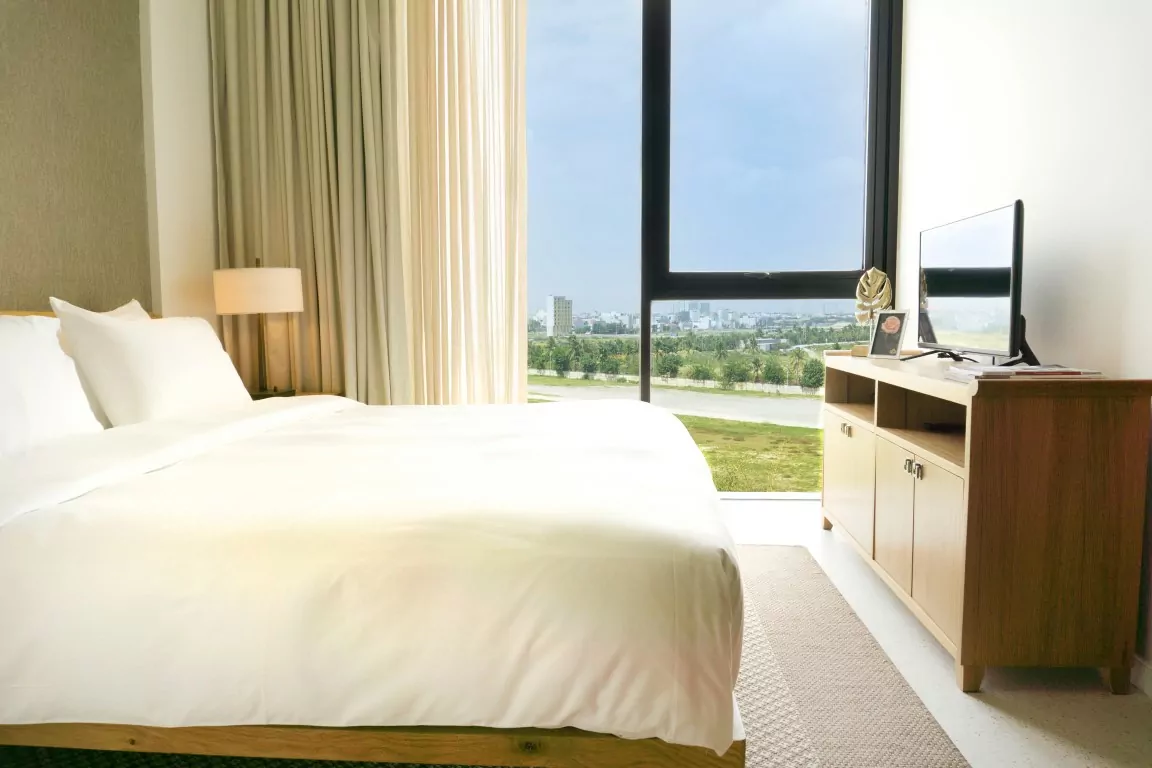 Beachfront Penthouse Hyatt Danang For Sale