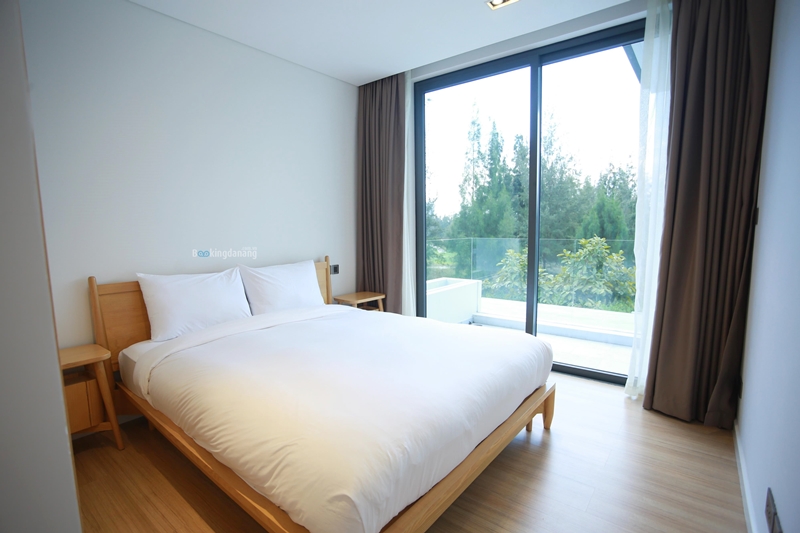 4 BEDROOM THE POINT VILLA DANANG FOR RENT IN DA NANG