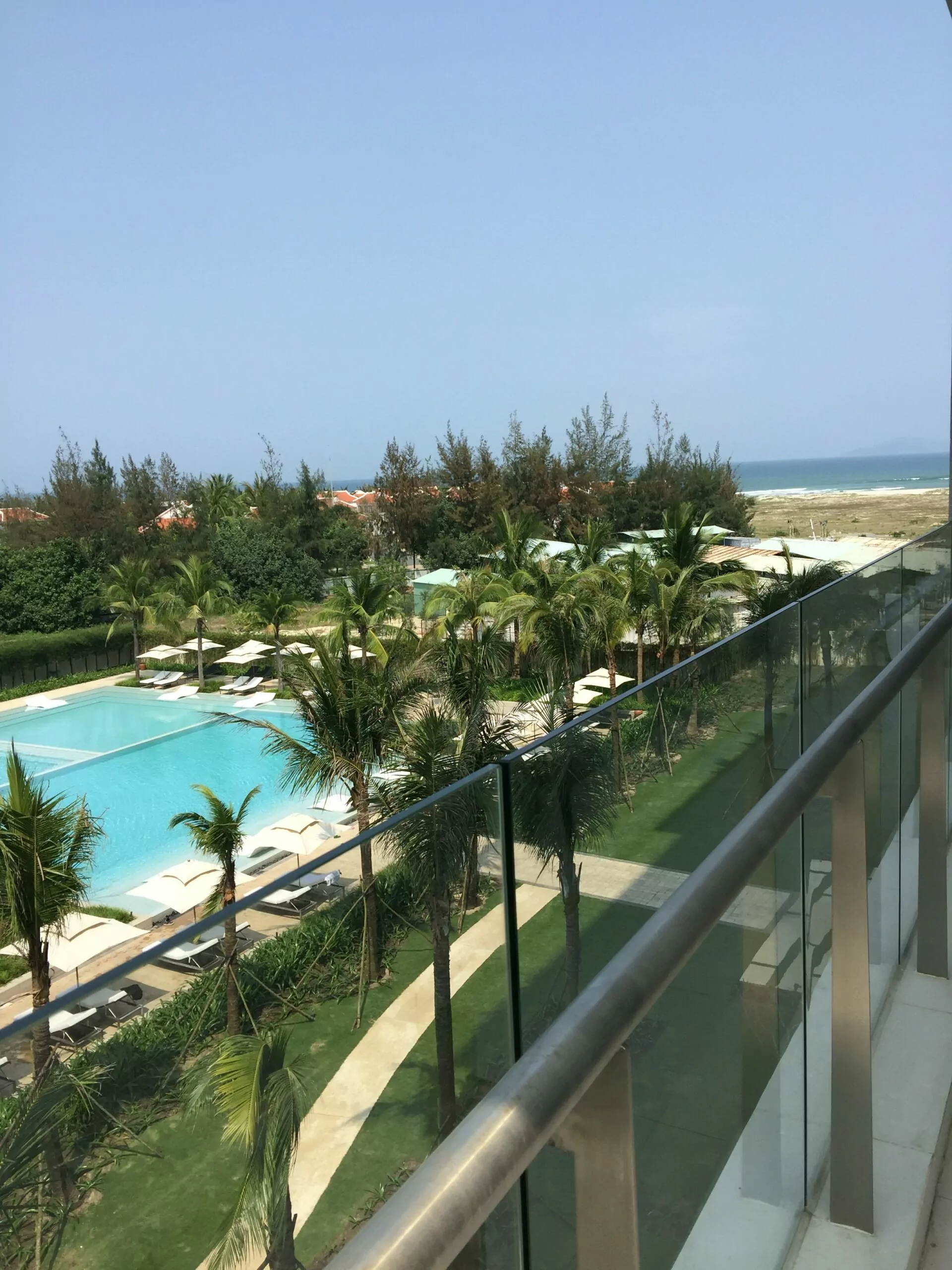 2 BEDROOM OCEAN SUITES APARTMENT IN DANANG FOR SALE