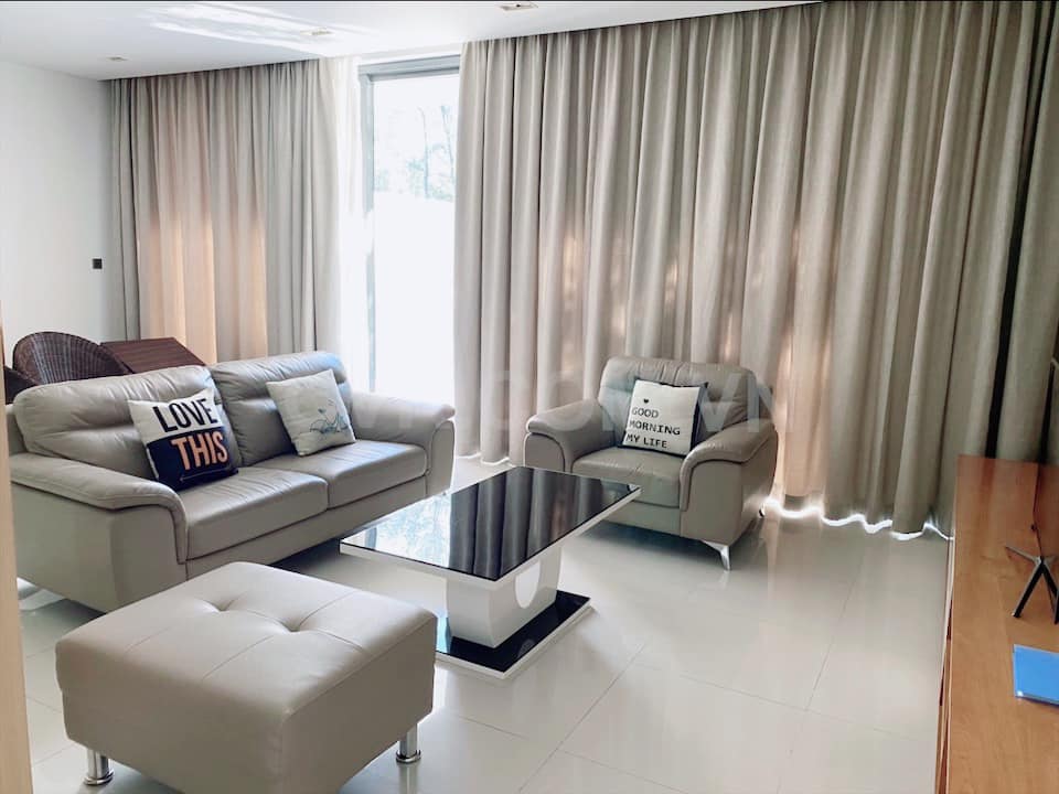 THE POINT GOLF COURSE VILLA 3BDR WITH PINK BOOK FOR SALE IN DA NANG