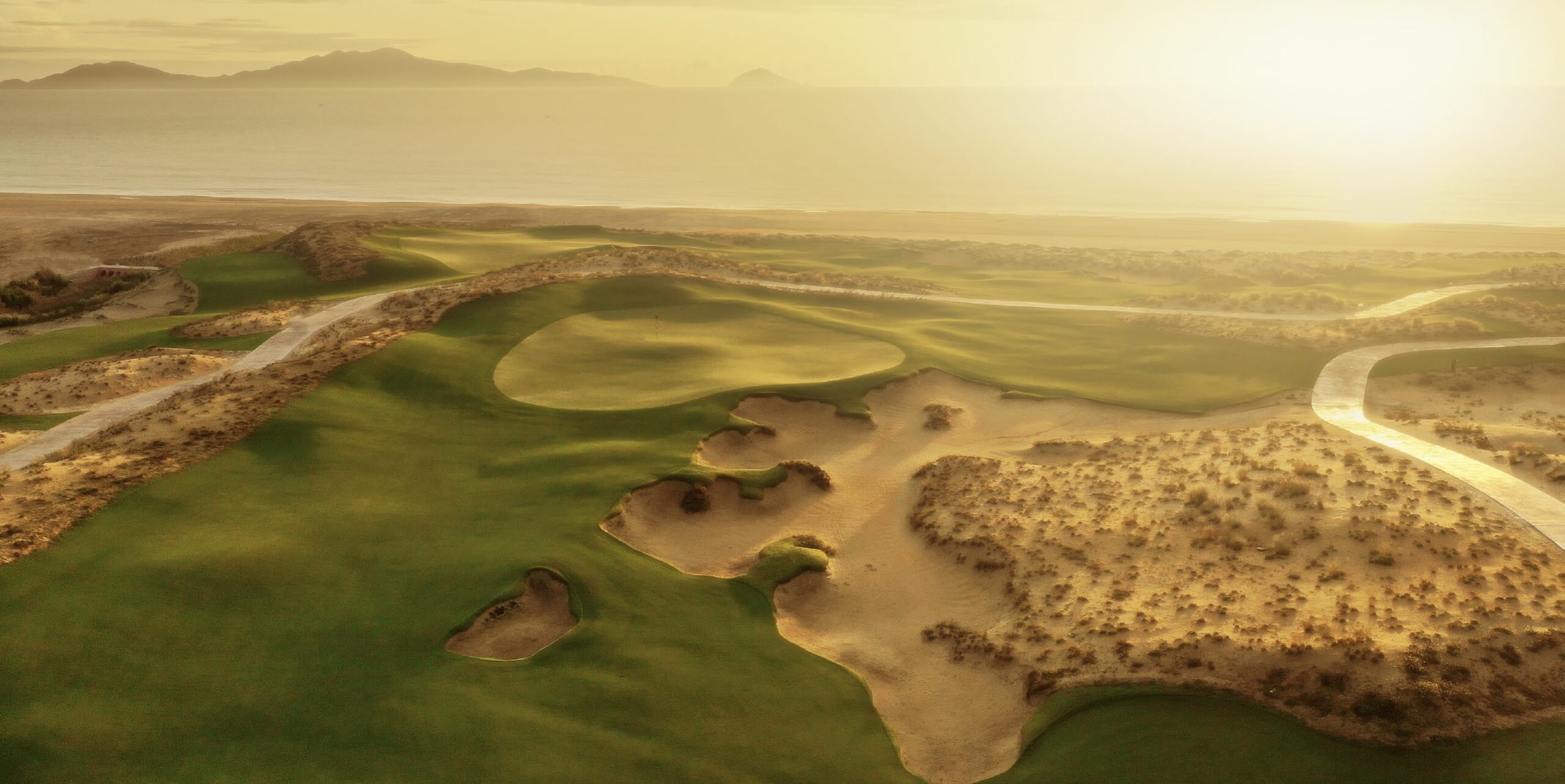 4 Bedroom  Premier Villa for Sale in Hoiana Shores Golf Villa project