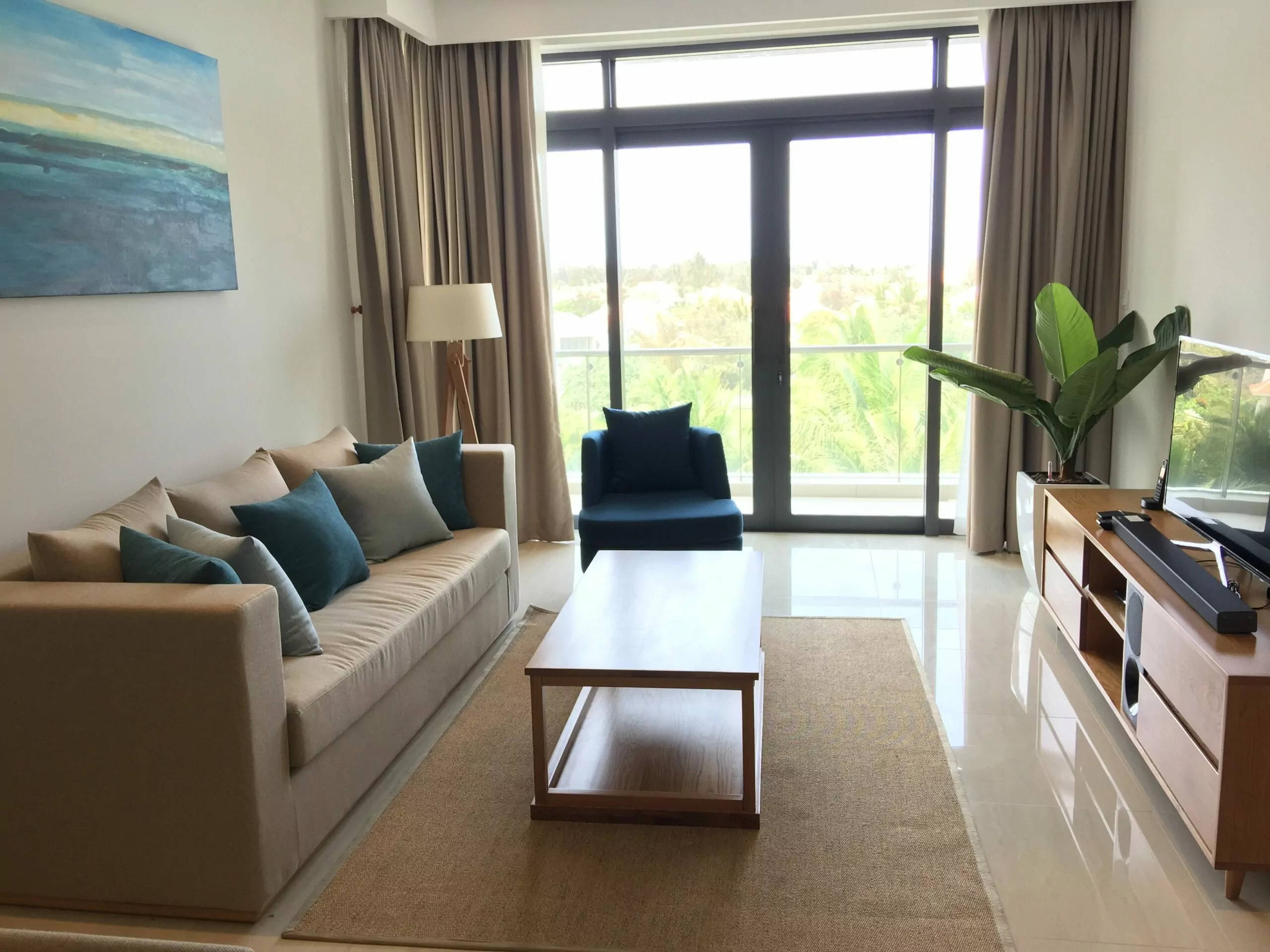 2 BEDROOM OCEAN SUITES APARTMENT IN DANANG FOR SALE