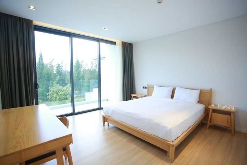 4 BEDROOM THE POINT VILLA DANANG FOR RENT IN DA NANG
