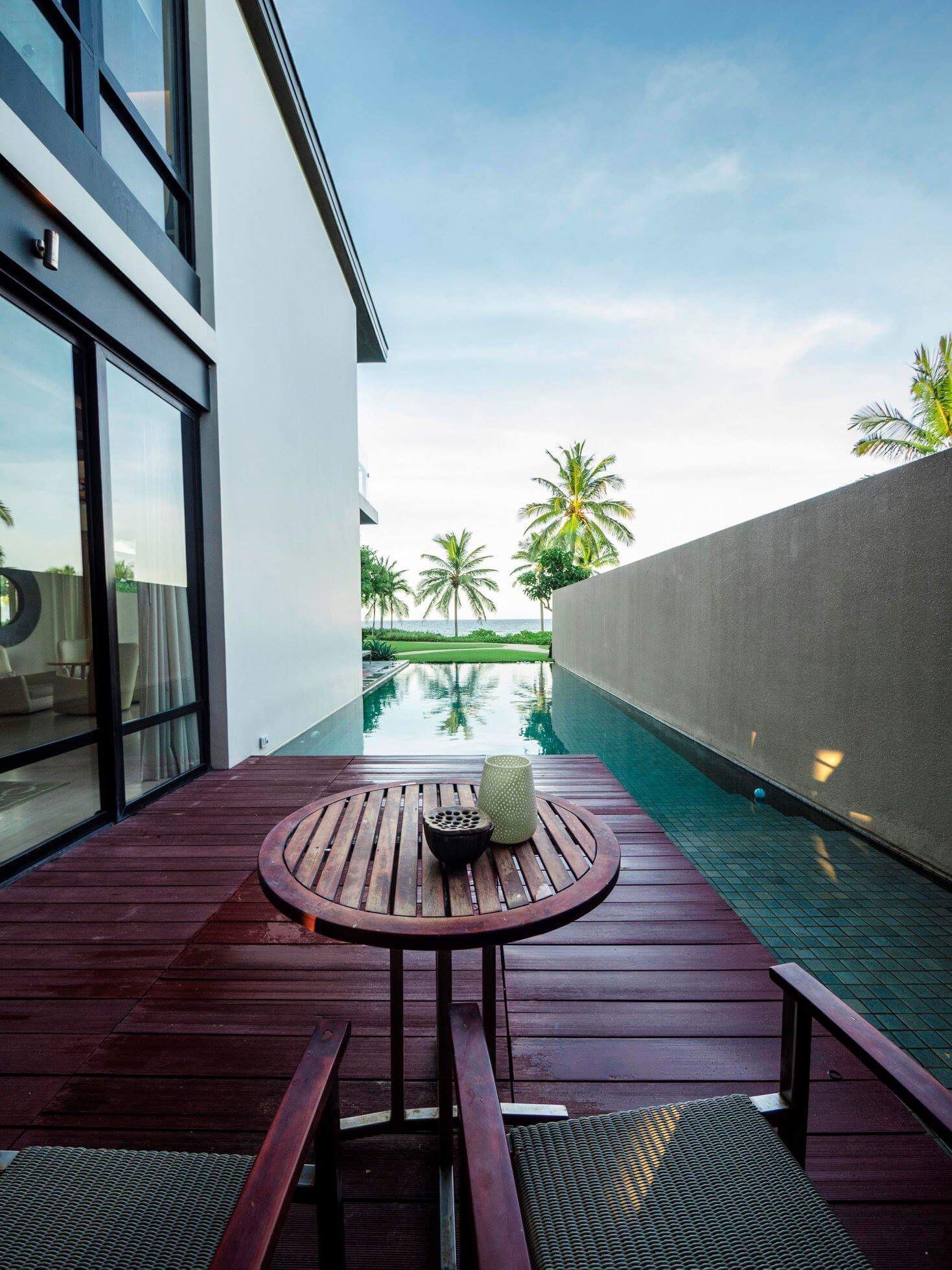 HYATT REGENCY BEACH VILLA FOR SALE IN DA NANG