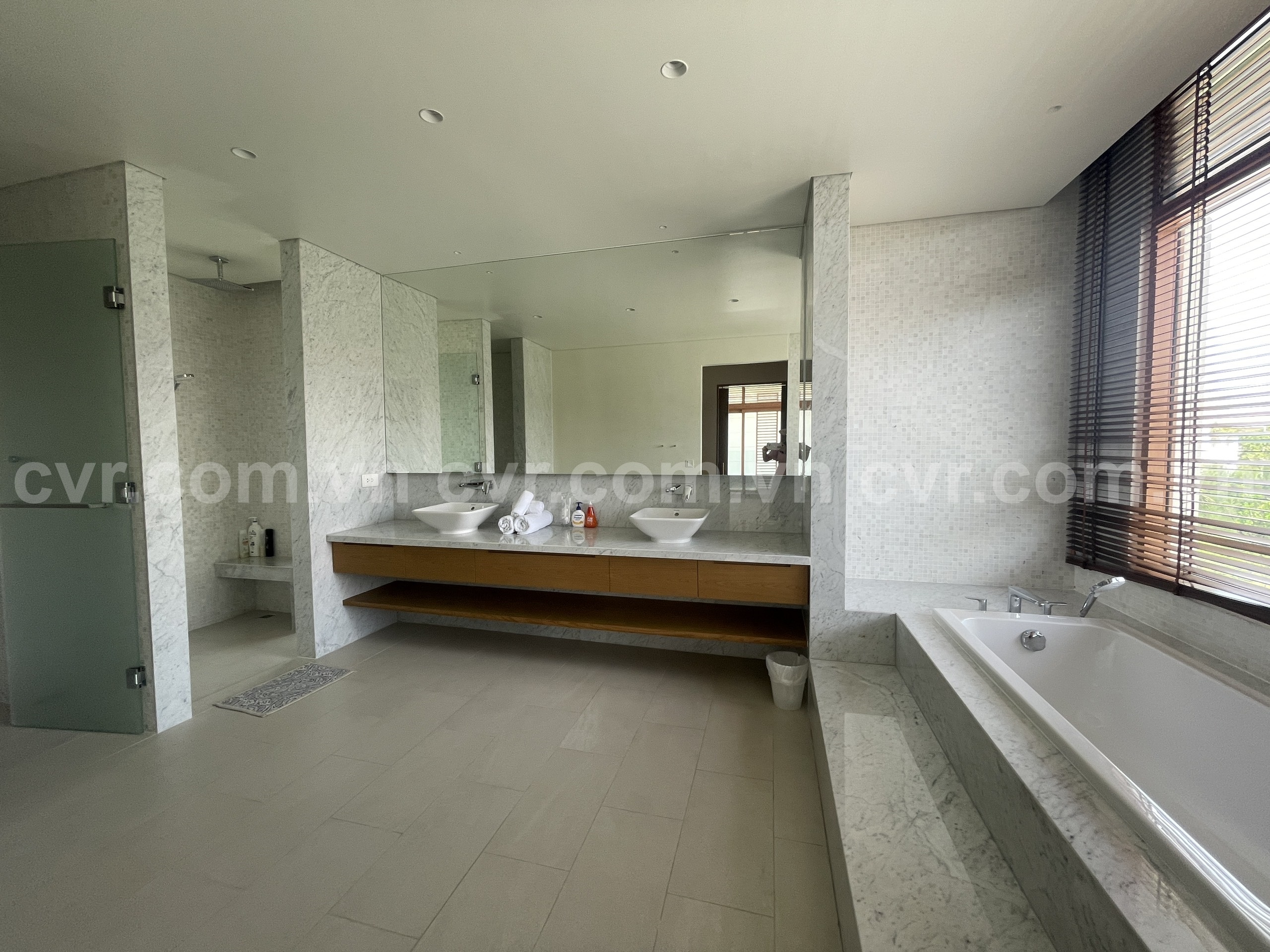 3BDR. VILLA THE OCEAN ESTATES DA NANG FOR RENT