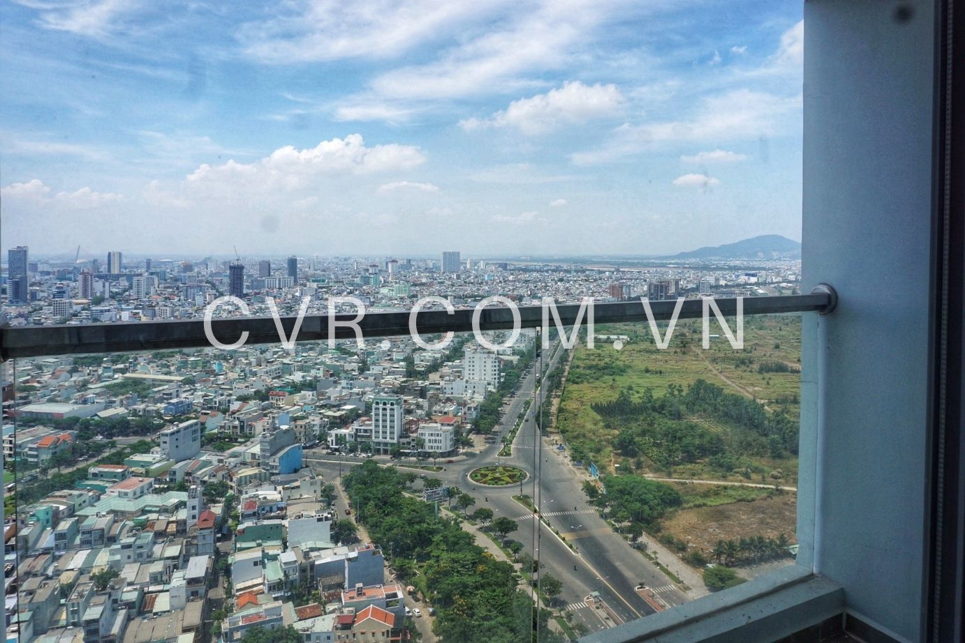 [FOR SALE] 2 BEDROOM APARTMENT WITH OCEAN VIEWS - BLOOMING TOWER DANANG