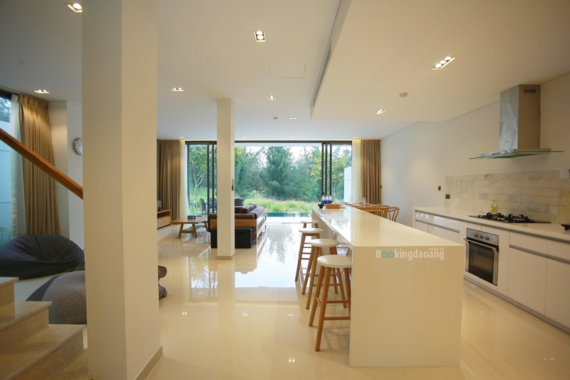 4 BEDROOM THE POINT VILLA DANANG FOR RENT IN DA NANG