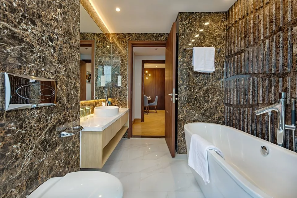 CONDOS FOR SALE SOLEIL WYNDHAM DA NANG