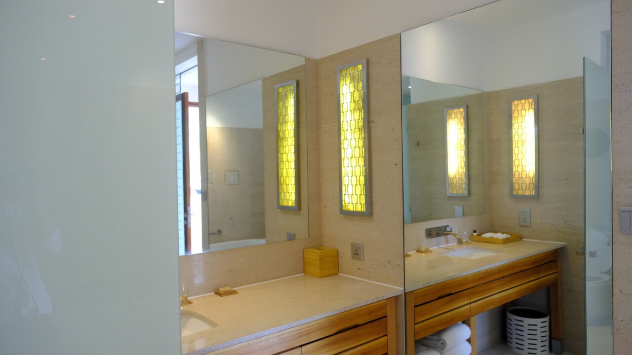 3 BEDROOM APARTMENT FOR SALE IN HYATT REGENCY DA NANG
