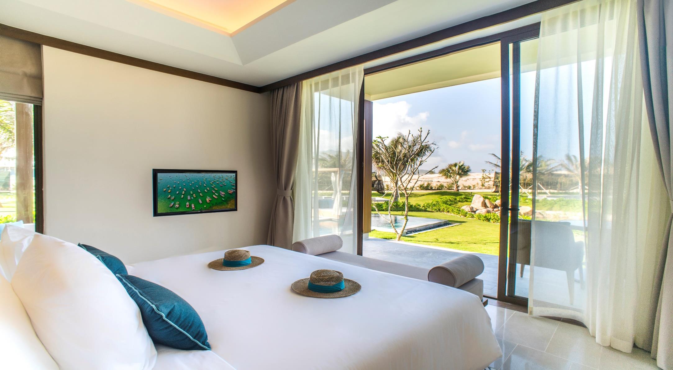 4bdr Beach Front Villa for Sale in The Ocean Villas Quy Nhon
