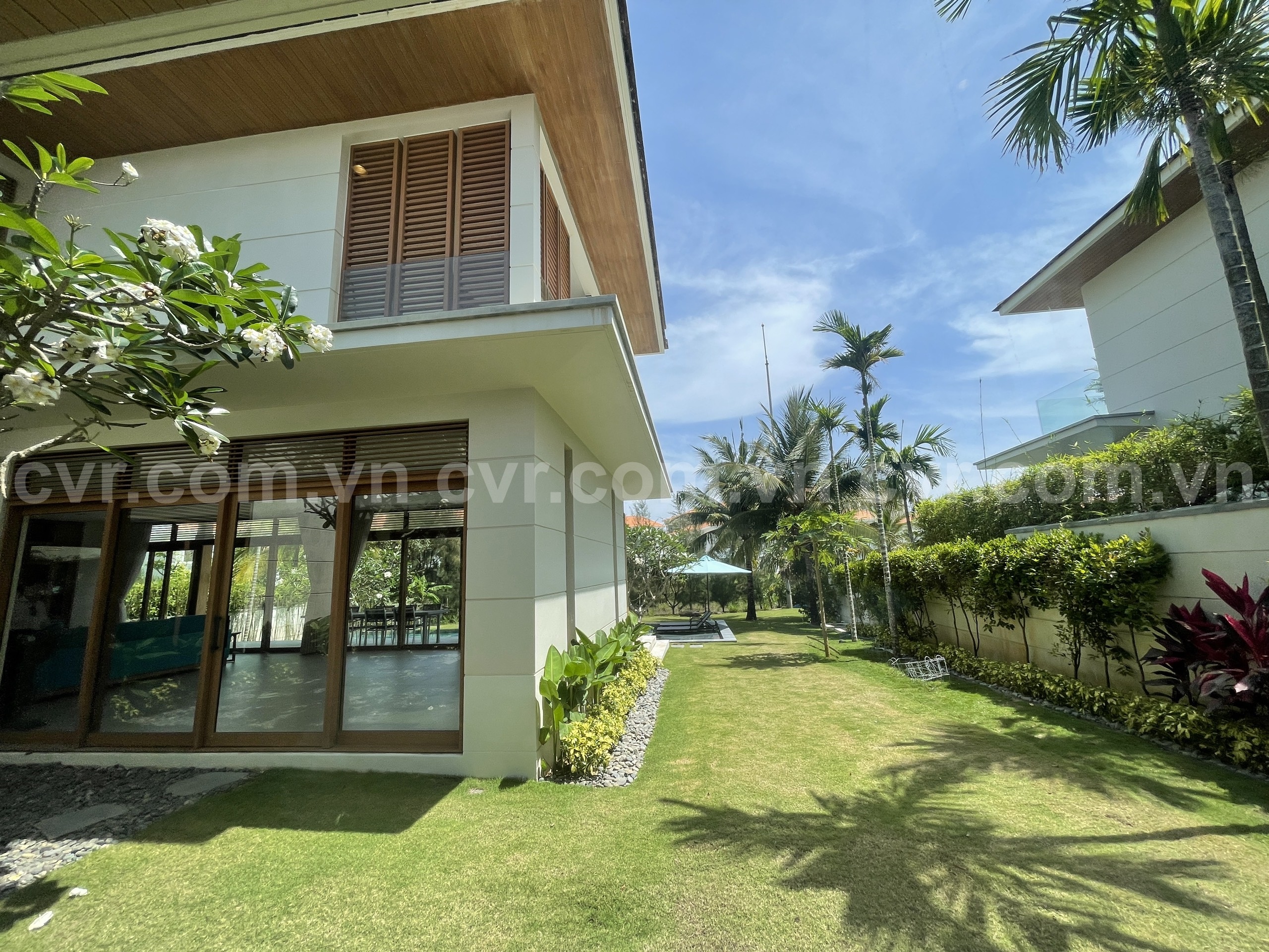 3BDR. VILLA THE OCEAN ESTATES DA NANG FOR RENT