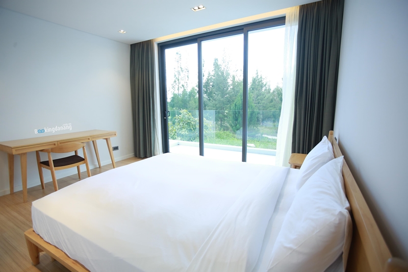 4 BEDROOM THE POINT VILLA DANANG FOR RENT IN DA NANG